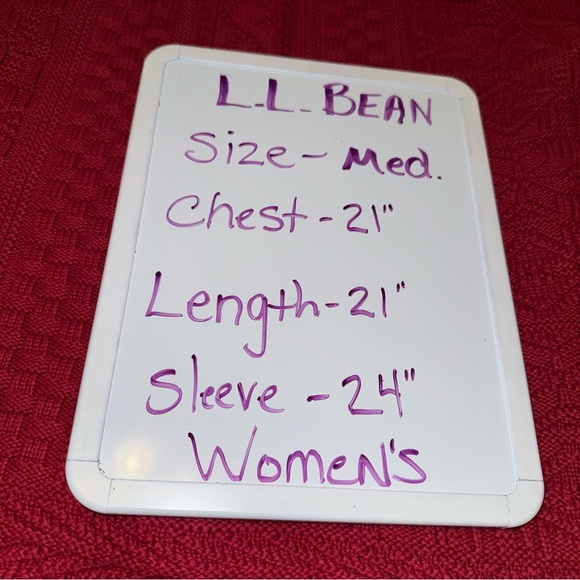 L.L. Bean Women’s Red Cable Knit Button Cardigan Sweater Size Medium - Picture 6 of 6